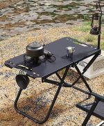 折りたたみアウトドアテーブル 軽量 ランタンスタンド付き - 画像 (5)