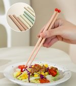 携帯用カトラリーセット 箸＋スプーン コンパクト収納 ワンタッチ開閉 鮮やかカラー 軽量135g 滑りにくい箸先 - 画像 (5)