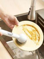 食器洗いブラシ 長柄 洗剤注入式 360°回転ヘッド キッチンブラシ 使いやすい - 画像 (4)