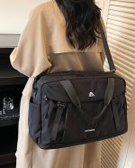 スポーツダッフルバッグ 大容量 軽量 ショルダー付き シューズ収納 男女兼用 ジムバッグ - 画像 (6)
