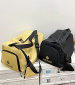 シンプルスポーツショルダーバッグ 大容量 軽量 シューズ収納 撥水ポケット付き ジムバッグ - 画像 (6)